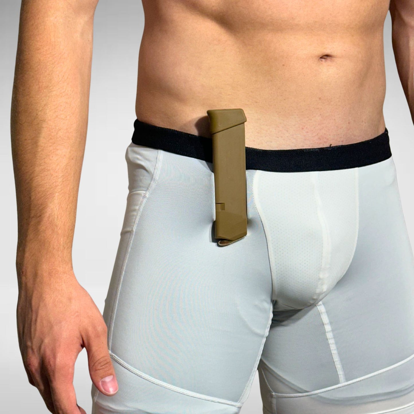 dravak-low-vis-mag-holder-appendix-carry-udnerwear-front.jpg