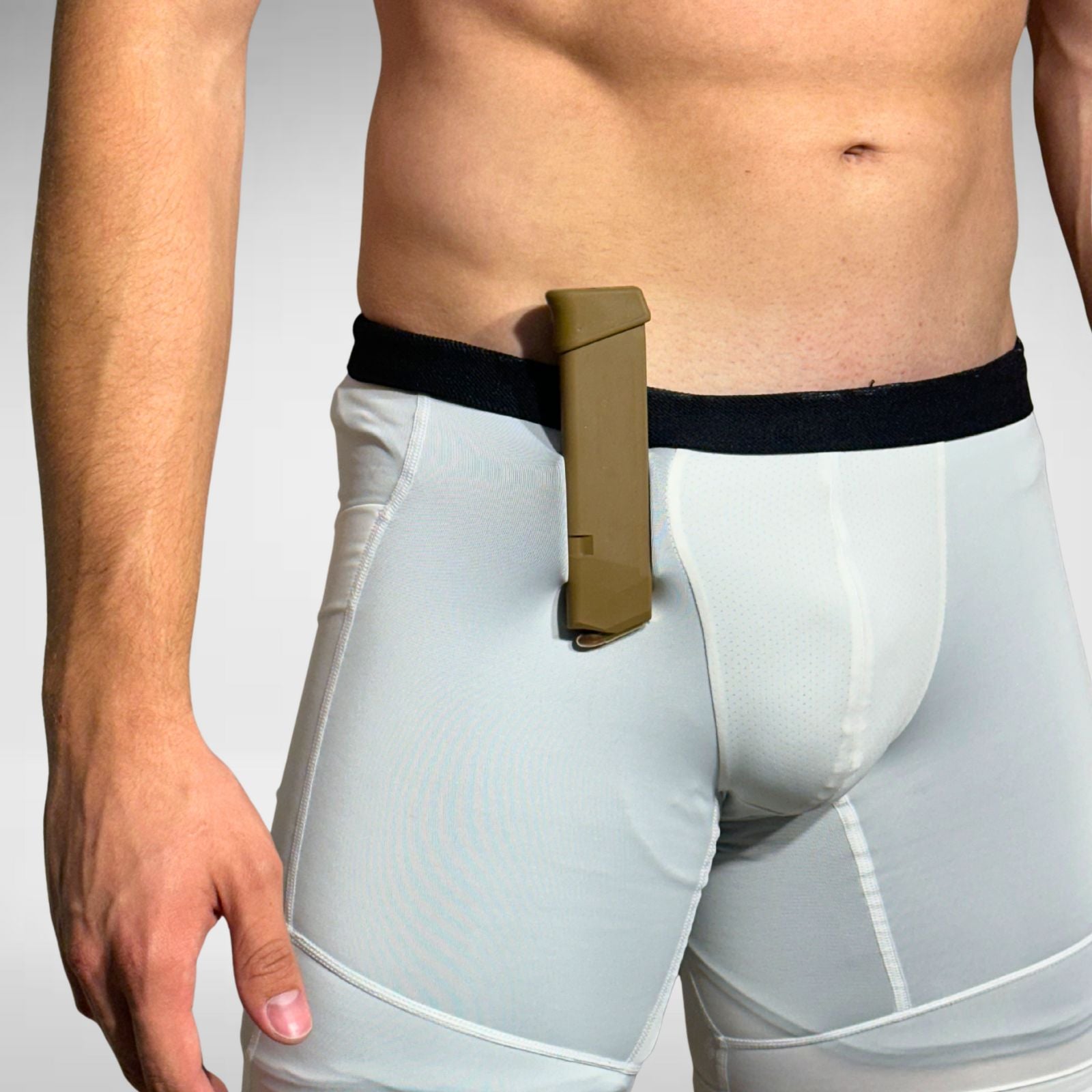 dravak-low-vis-mag-holder-appendix-carry-udnerwear-front.jpg